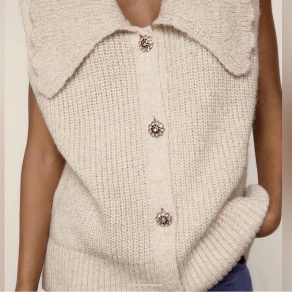 100% Authentic ZARA Jewel Button BIB Collar Vest Sweater Size: M - Picture 3 of 8